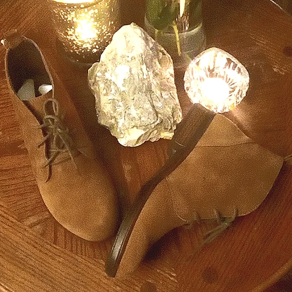 New NAOT Suede ANKLE BOOTIES Orthopedic Insole/ Flexible Shock Absorbing Soles - Picture 6 of 13